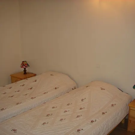 Maison De Vacances Regusse