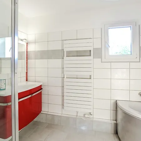 Maison De Vacances Regusse * モアサック
