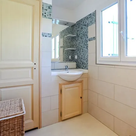 別荘 Maison De Vacances Regusse
