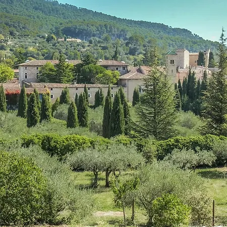 Maison De Vacances Regusse